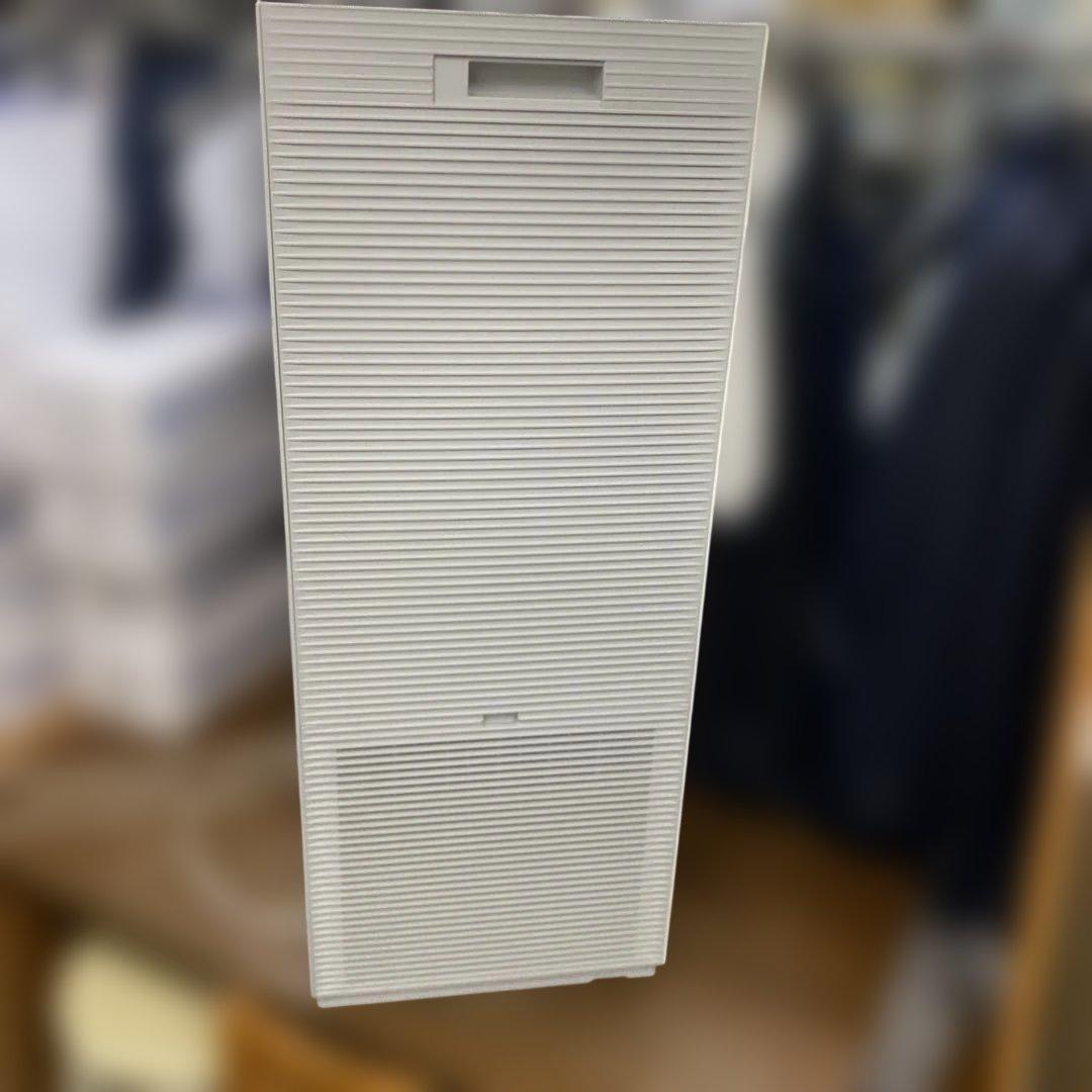 【美品】ダイキン 加湿ストリーマ空気清浄機 MCK70YE9 ホワイト